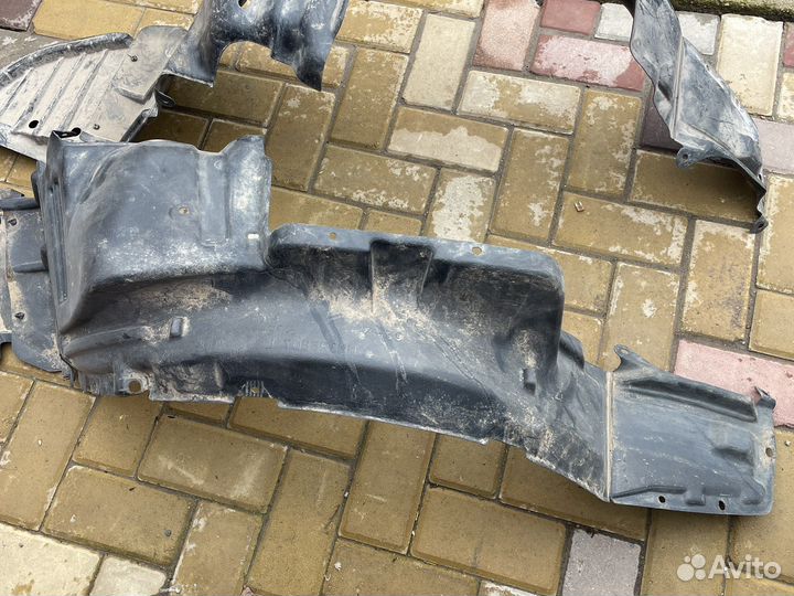 Локеры передние mitsubishi lancer 9