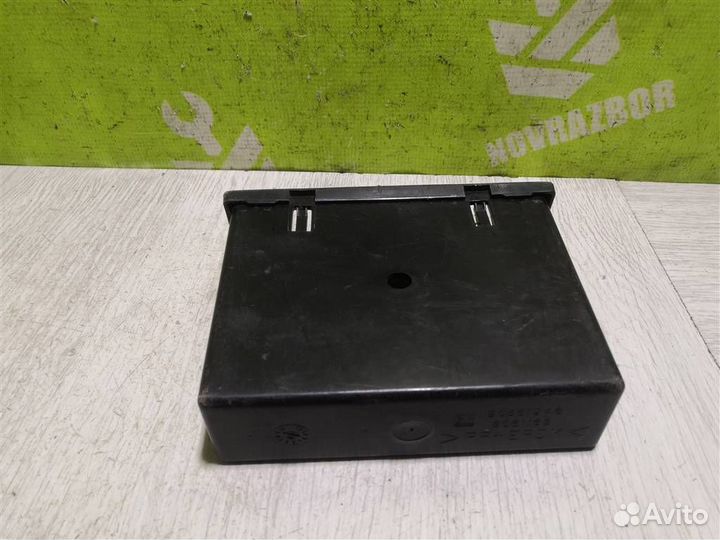 Ящик передней консоли Опель Астра Джи 98-05