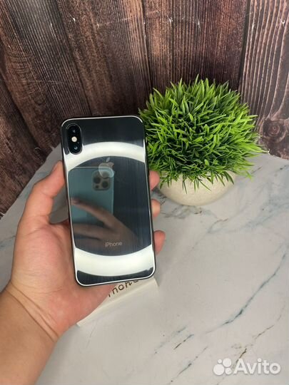 iPhone Xs, 64 ГБ