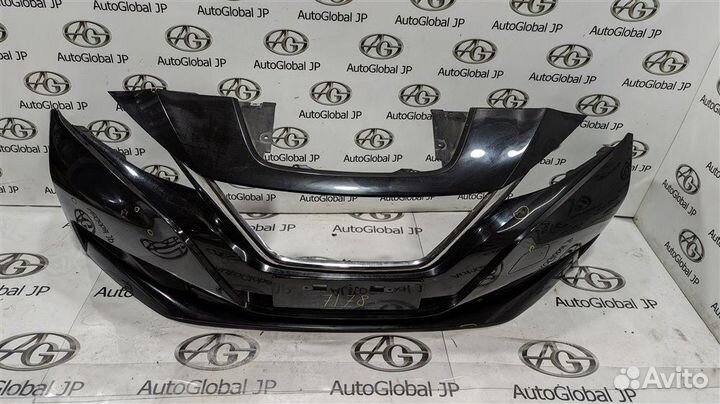 Бампер передний Nissan Leaf