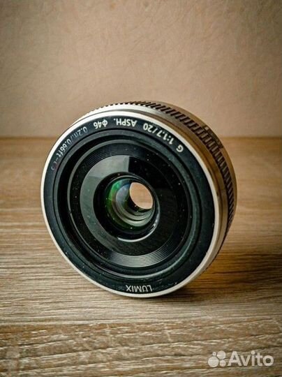 Panasonic GX80 (GX85) + Lumix 20mm 1.7 II