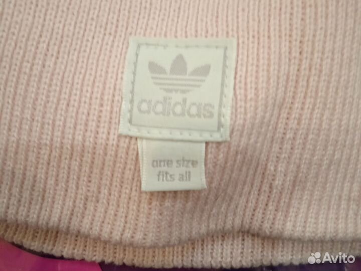 Шапка женская адидас