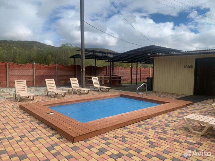 Русская баня на дровах и тёплый бассейн