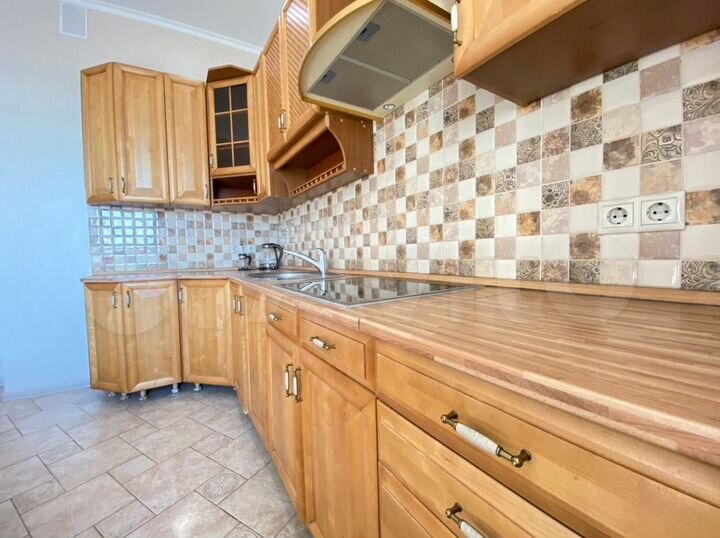 1-к. квартира, 49 м², 7/19 эт.