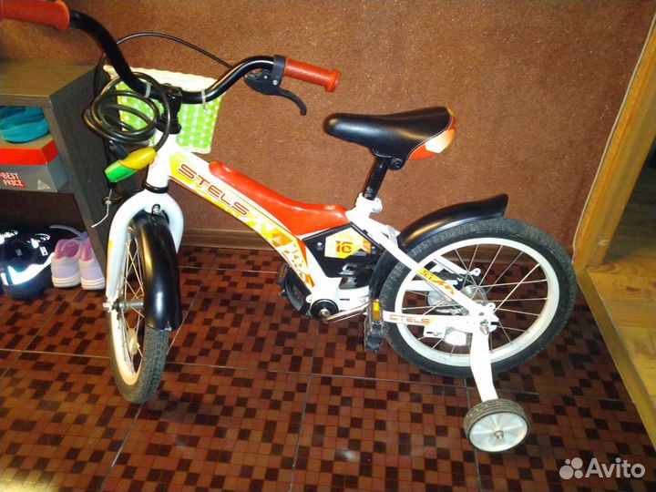 Детский велосипед 16