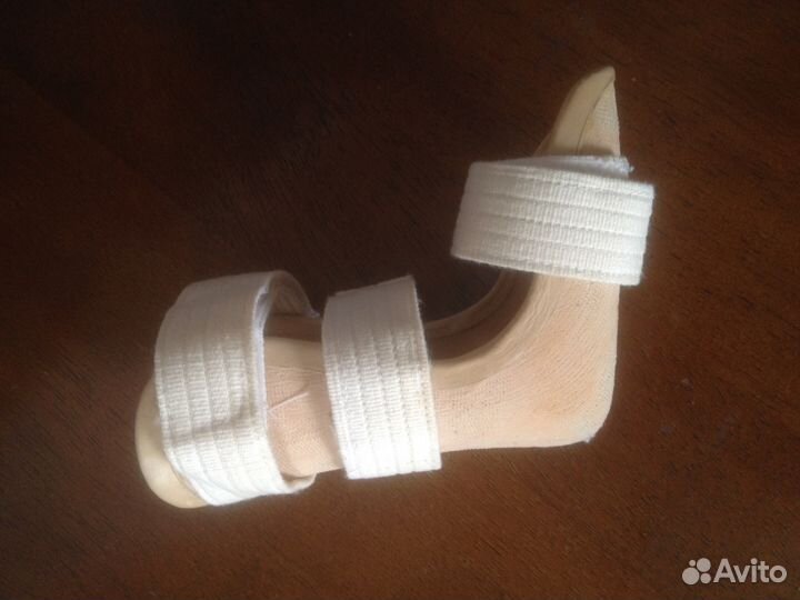 Тутор на голеностопный сустав (левый)