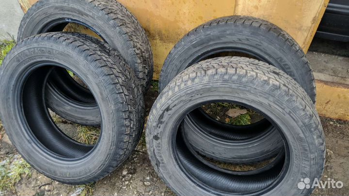 Hankook Nordik IS RW08 235/60 R17 102T