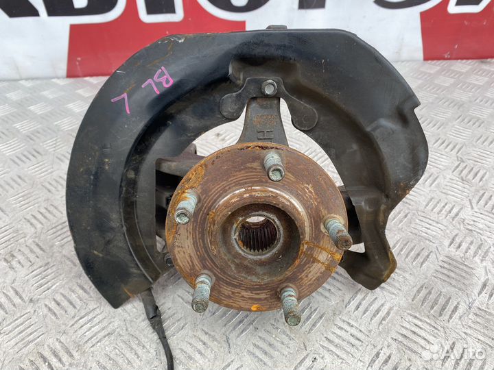 Кулак поворотный левый Mazda 3 BL