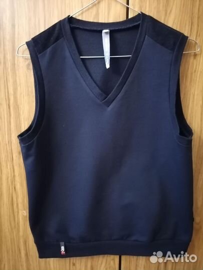 Школьный жилет для мальчика