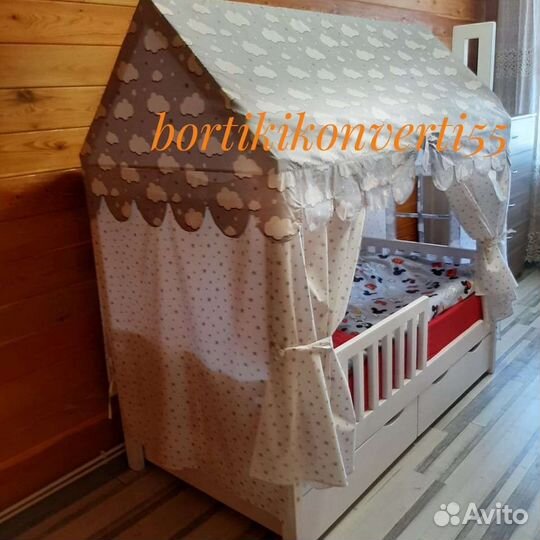 Это не кровать, А балдахин