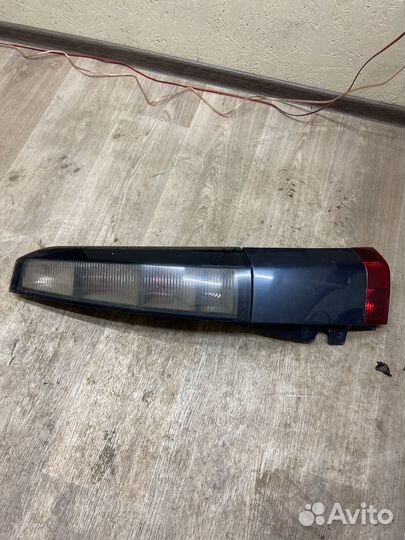 13196001 Фонарь задний правый Opel Meriva