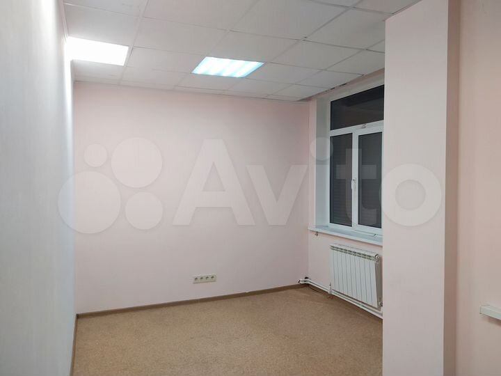 Помещение 95 м² в центре, отдельный вход