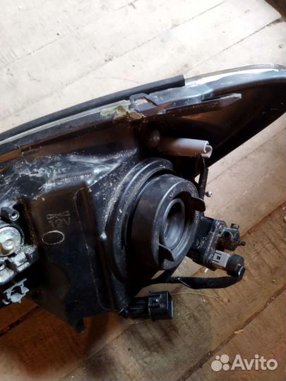 Фара от mitsubishi