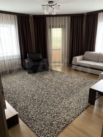 3-к. квартира, 97 м², 12/14 эт.