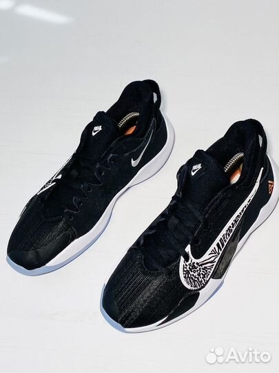 Кроссовки Nike Zoom Freak 2 разм. 38