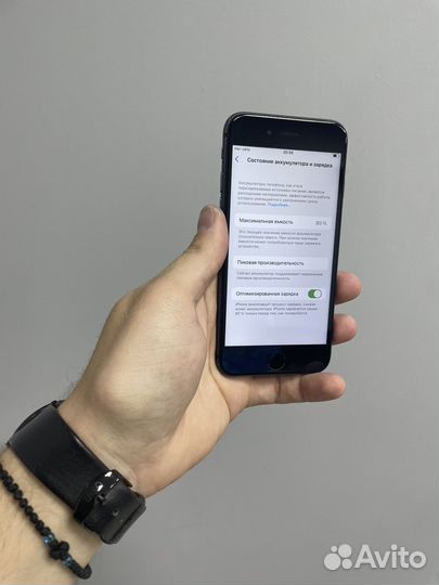 iPhone 8, 64 ГБ