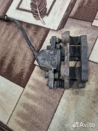 Суппорт Ваз 2110-12 r14