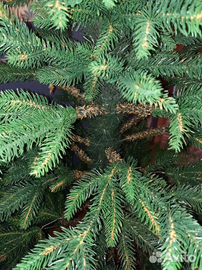 Ель искуственная литая 160 б/у