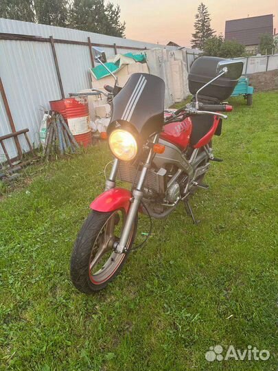 Honda VT250 Spada