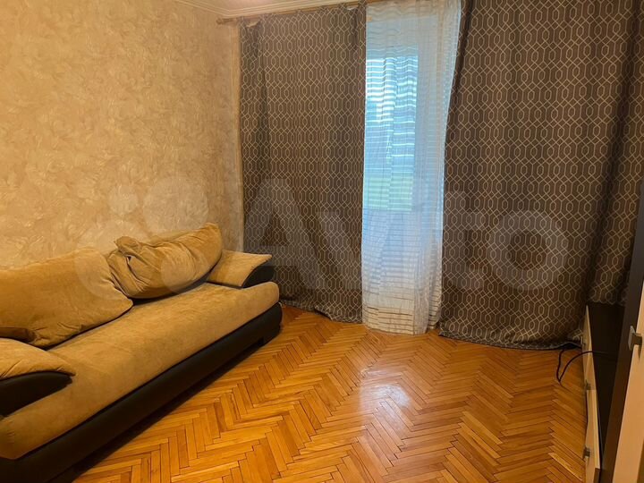 1-к. квартира, 37 м², 4/10 эт.