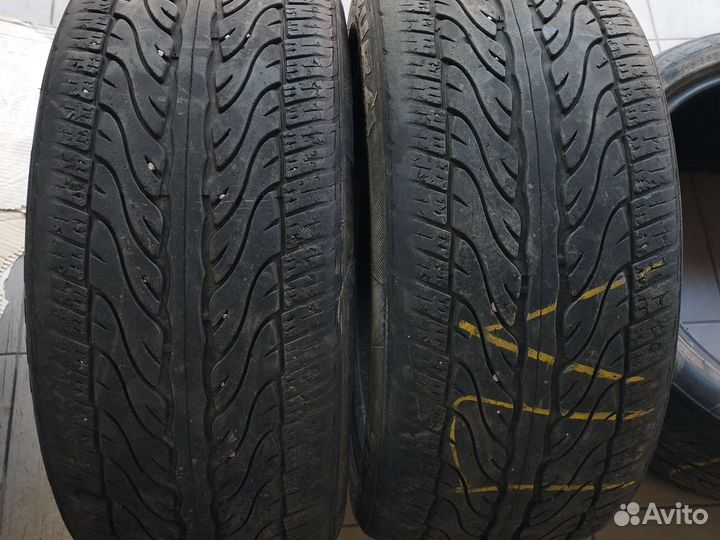 Zeta Azura 275/40 R20 106W