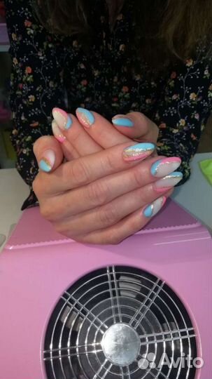 Наращивание ногтей, покрытие гель-лаком, маникюр