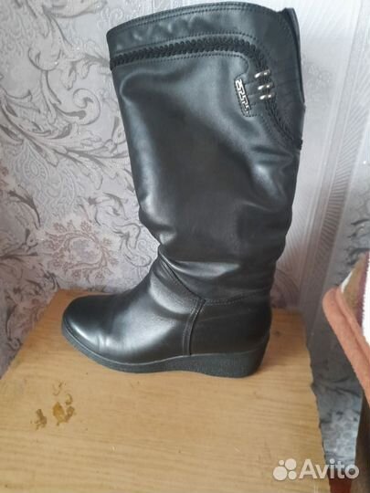 Сапоги женские натуральная кожа новые 37р
