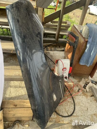 Крыло переднее правое mercedes w210