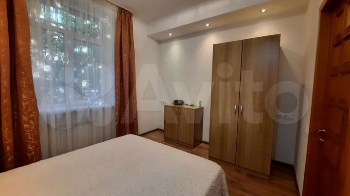 3-к. квартира, 75 м², 1/5 эт.