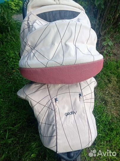 Прогулочная коляска