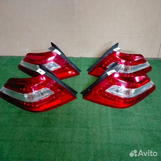 Фонарь задний Nissan Teana J32