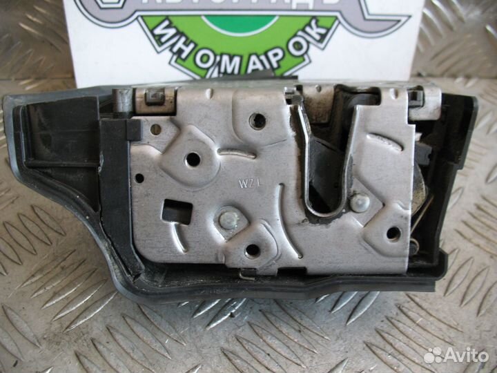 Замок двери передней левой BMW X5 E53 2002г