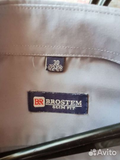 Рубашки школьные для мальчика 1,2 класс