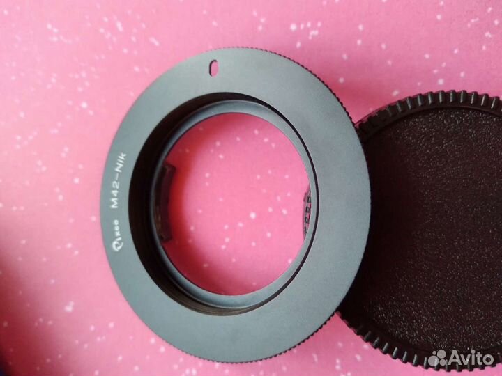 На Nikon.с чипом без линзы.м42