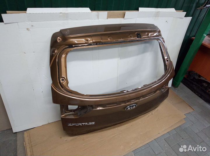 KIA sportage дверь крышка багажника