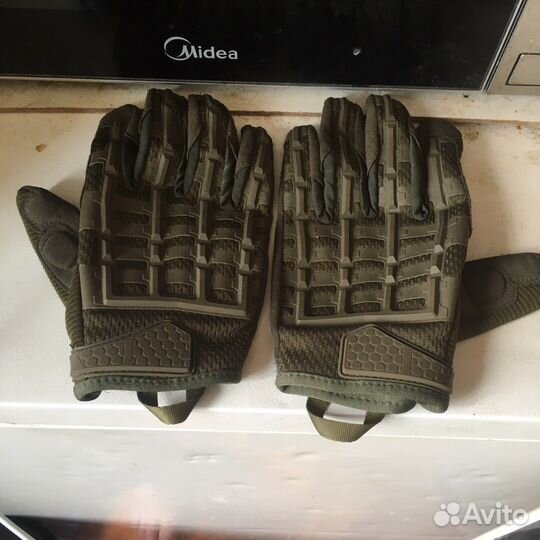 Перчатки военные