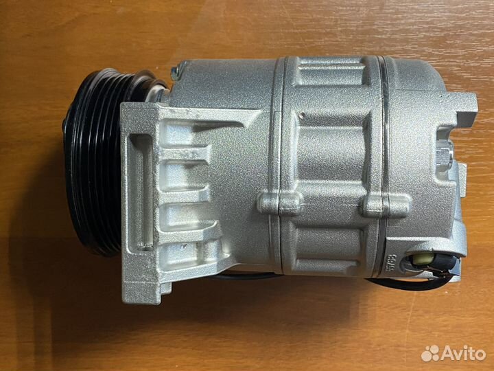 Компрессор кондиционера новый Volvo D3 D4 D5