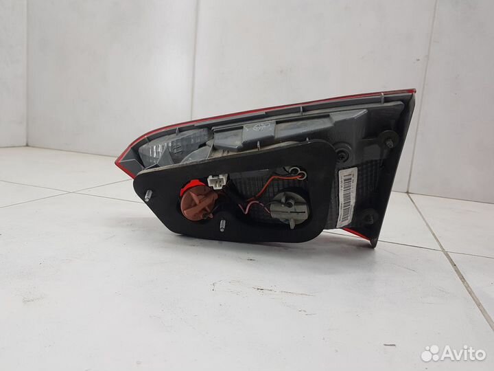 Фонарь задний левый внутренний Kia Rio
