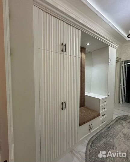 Шкаф белый (и другие цвета)