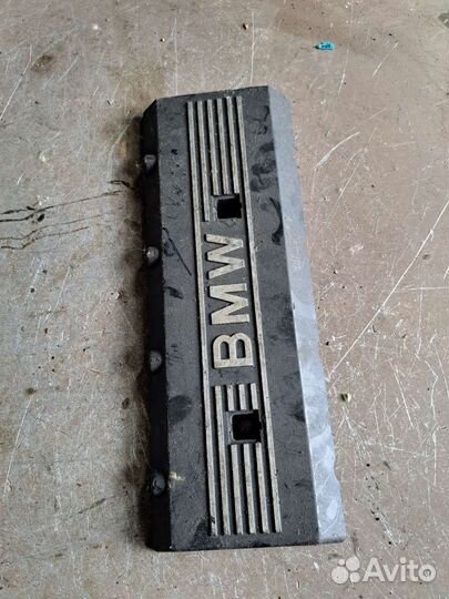 Крышка двигателя BMW E53