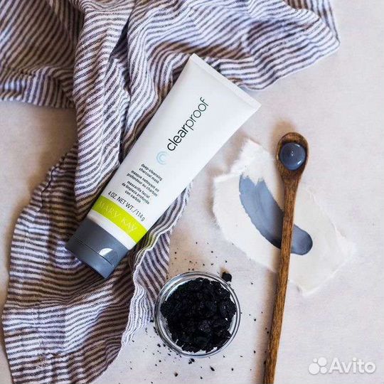 Маска для лица угольная