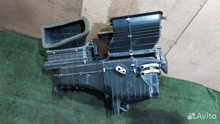 Корпус отопителя с радиаторами Hyundai Matrix 1