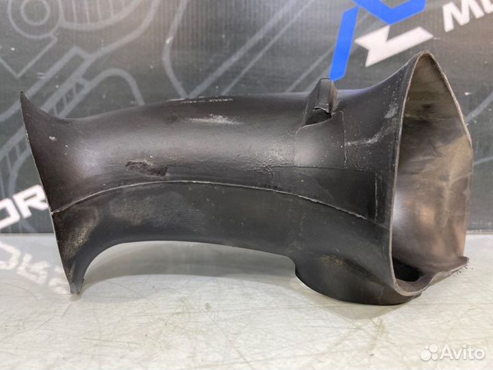 Воздухозаборник Chevrolet Trailblazer GMT360 LL8