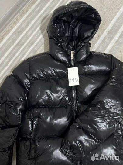 Пуховик zara глянцевый