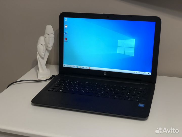 Ноутбук HP 15-ac052ur