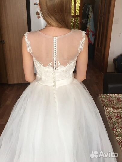 Платье свадебное