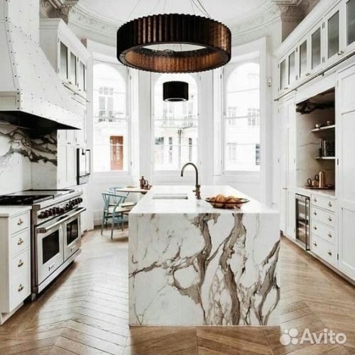 Столешница из искусственного камня (акрил, кварц)