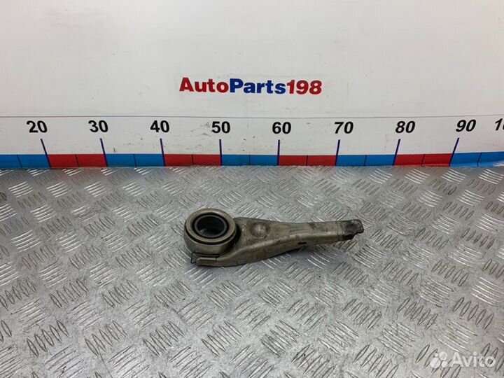 Вилка сцепления Toyota Camry V30 2azfe 2005