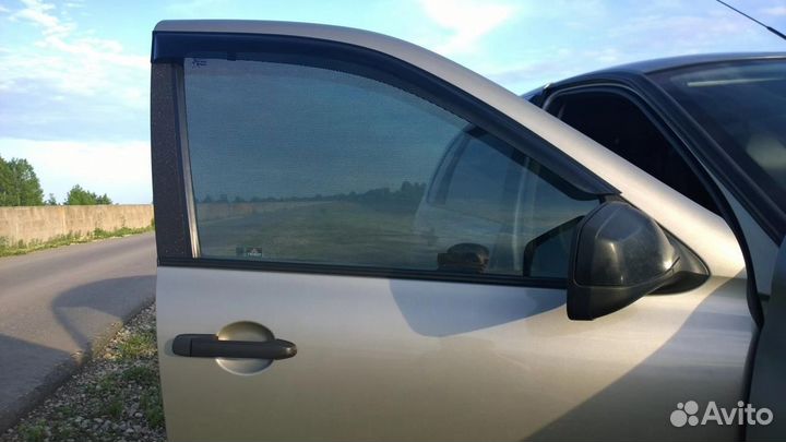 Шторки автомобильные от солнца