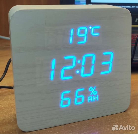 Настольные часы-будильник VST-872s